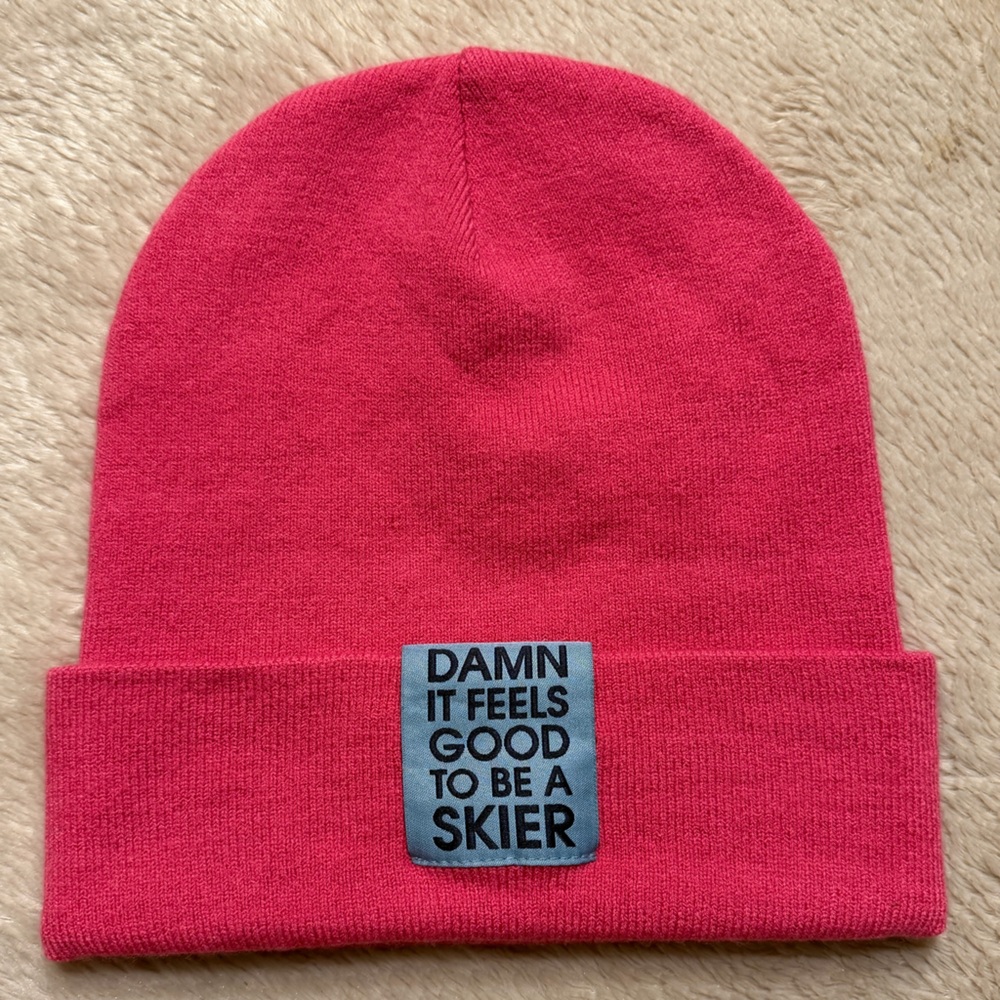 ELEVENATE Damn It Feels Good To Be A Skier Beanie